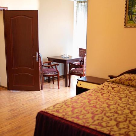 Vila Muntenia Hotel Chişinău Eksteriør billede