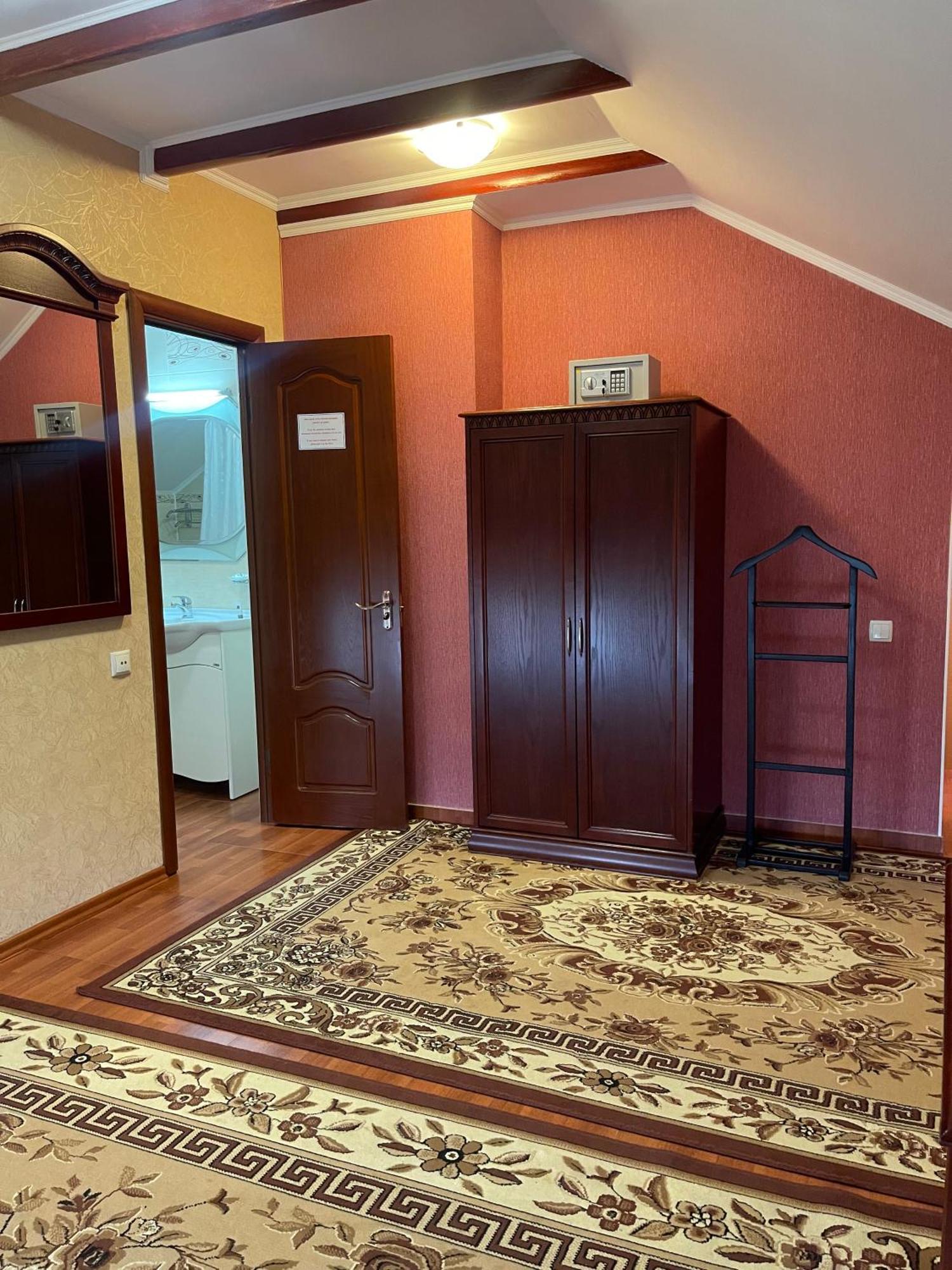 Vila Muntenia Hotel Chişinău Eksteriør billede